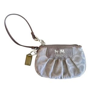 COACH Monogram Gray silver C Wristlet Leather Trim Lavender Interior EUC Wallet